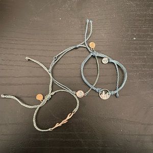 2 pack Pura Vida Bracelets, blue